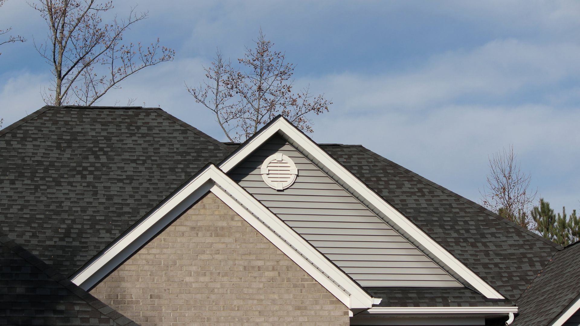 Roofing Hacks Every Homeowner Should Know: Secrets from the Experts