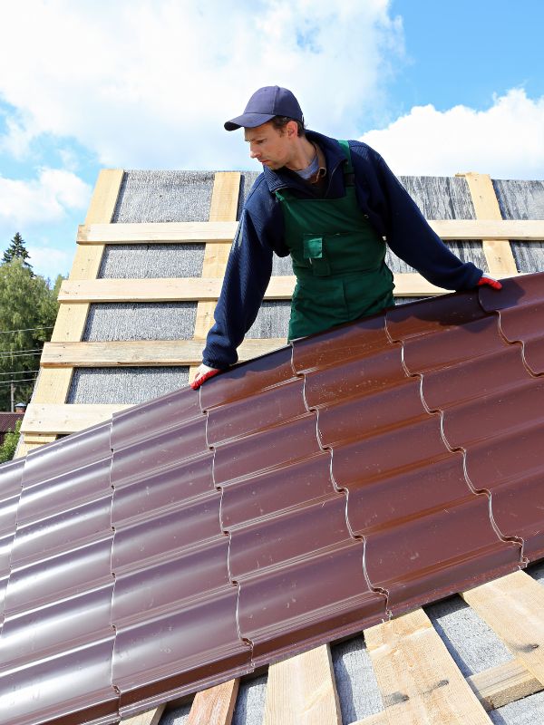 metal roofing contractor